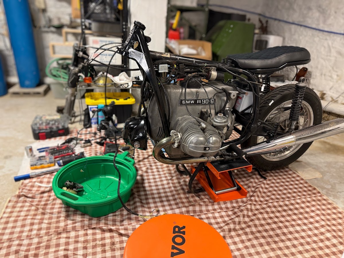 Up on the jack, tools out